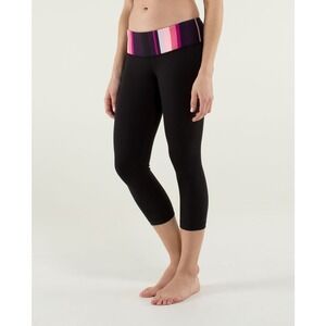 Lululemon Wunder Under Crop  in Black‎ / Stripe Bleached Coral Size 10